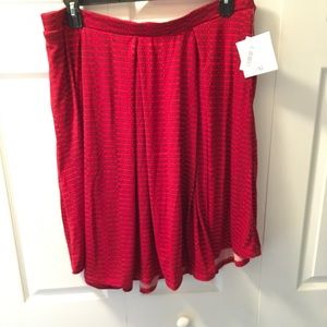 Madison skirt with pockets!